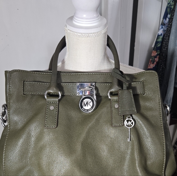 MICHAEL KORS HAMILTON LARGE MANDARIN OLIVE GREEN SAFFIANO LEATHER TOTE BAG NEW - Picture 6 of 15
